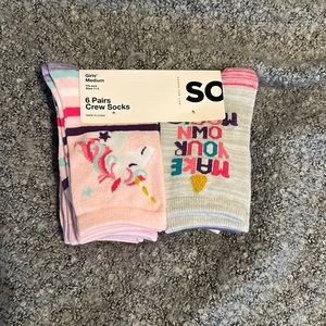 BNWT kids socks size 7-8 1/2